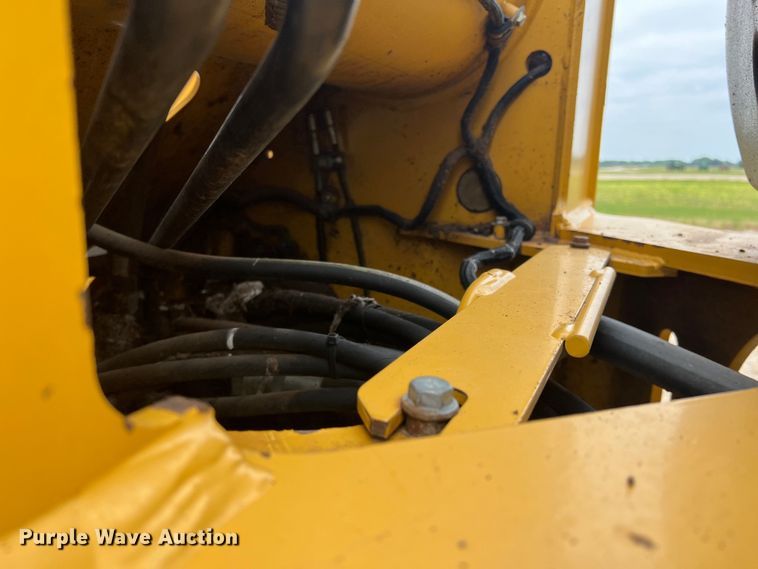 image for item DK7942 2014 John Deere 544K  high lift wheel loader