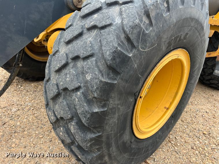 image for item DK7942 2014 John Deere 544K  high lift wheel loader