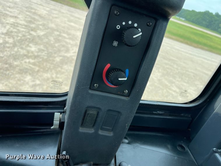 image for item DK7943 2012 John Deere 524K  wheel loader