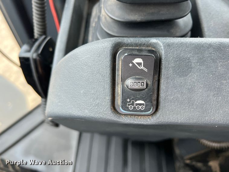 image for item DK7943 2012 John Deere 524K  wheel loader