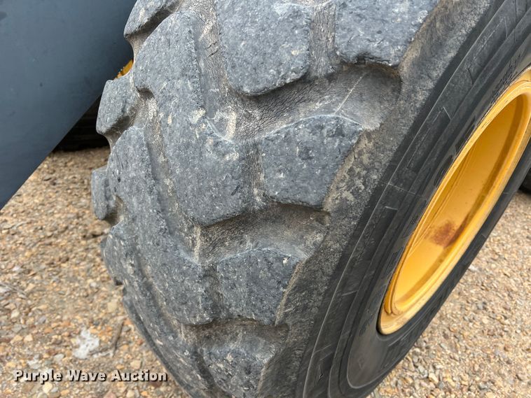 image for item DK7943 2012 John Deere 524K  wheel loader