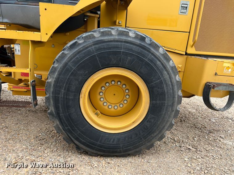 image for item DK7943 2012 John Deere 524K  wheel loader