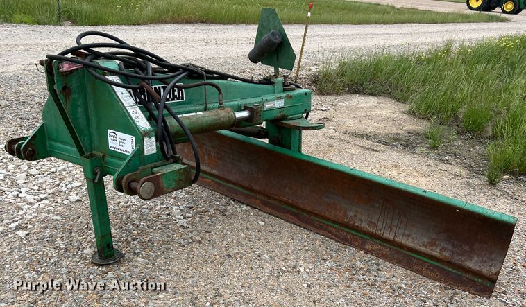 image for item DK7947 Frontier  10'W blade