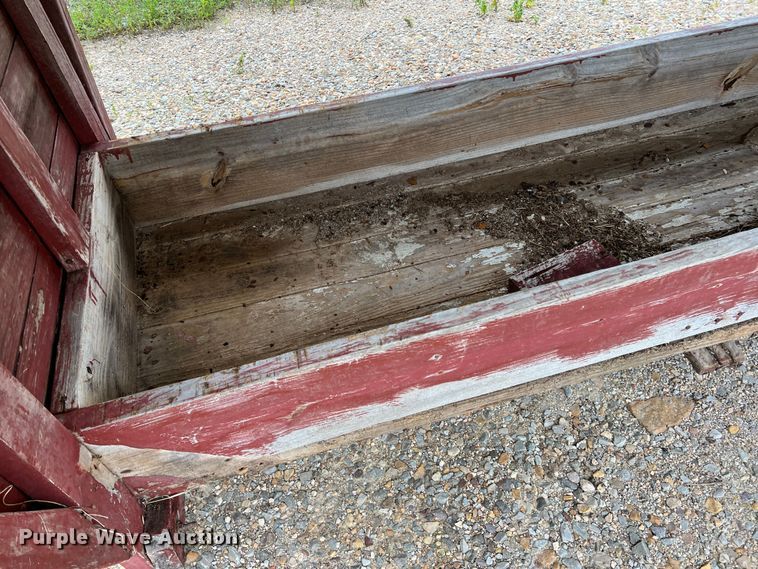 image for item DK7948 (5) livestock feeders