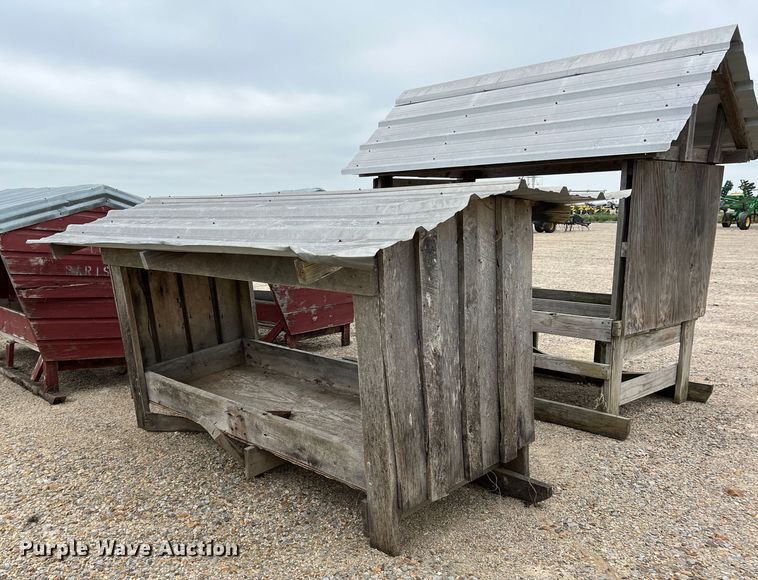 image for item DK7948 (5) livestock feeders