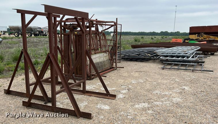 image for item DK7949 Livestock equipment