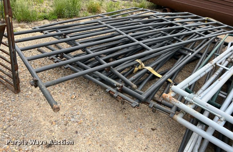 image for item DK7949 Livestock equipment