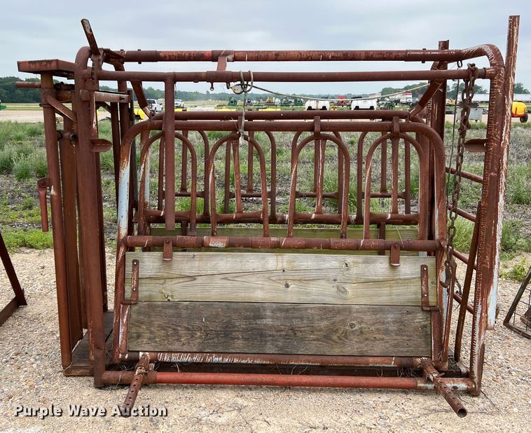image for item DK7949 Livestock equipment