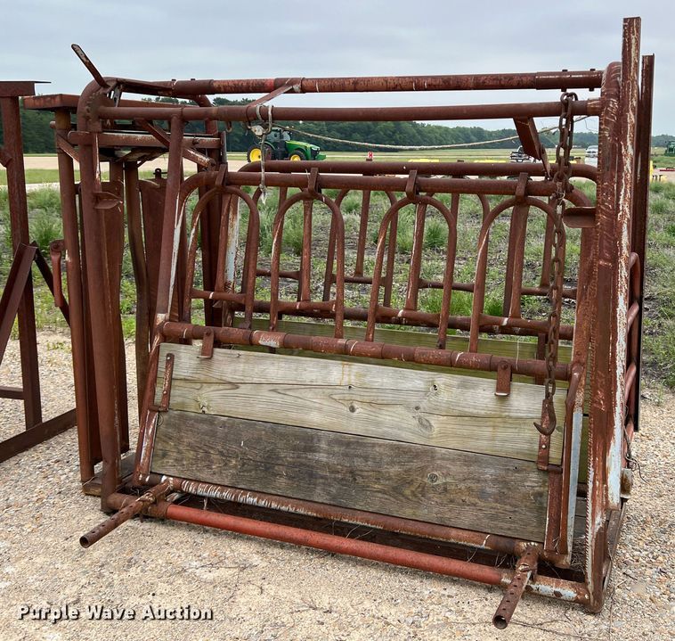 image for item DK7949 Livestock equipment