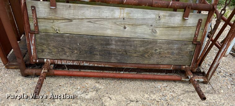 image for item DK7949 Livestock equipment