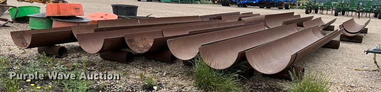 image for item DK7950 (11) feed troughs