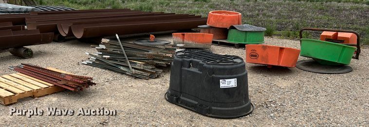 image for item DK7951 Livestock equipment