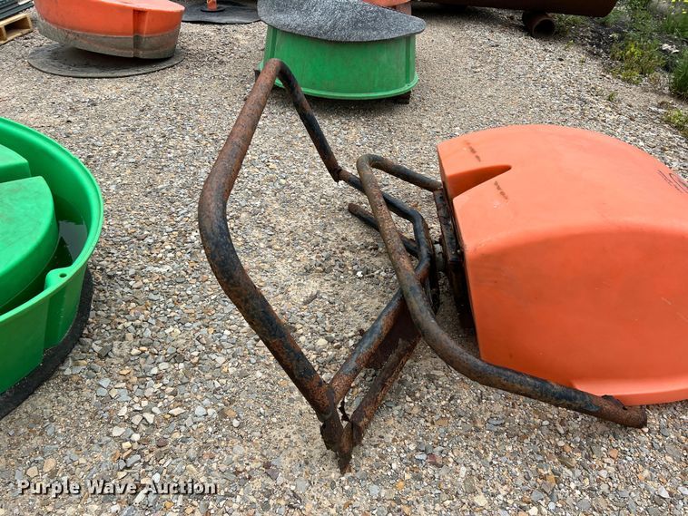 image for item DK7951 Livestock equipment