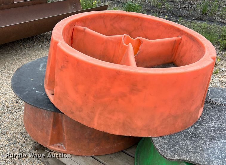 image for item DK7951 Livestock equipment