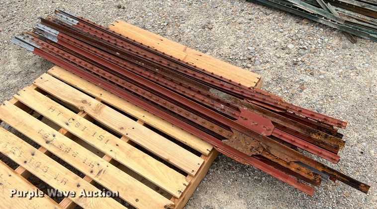 image for item DK7951 Livestock equipment