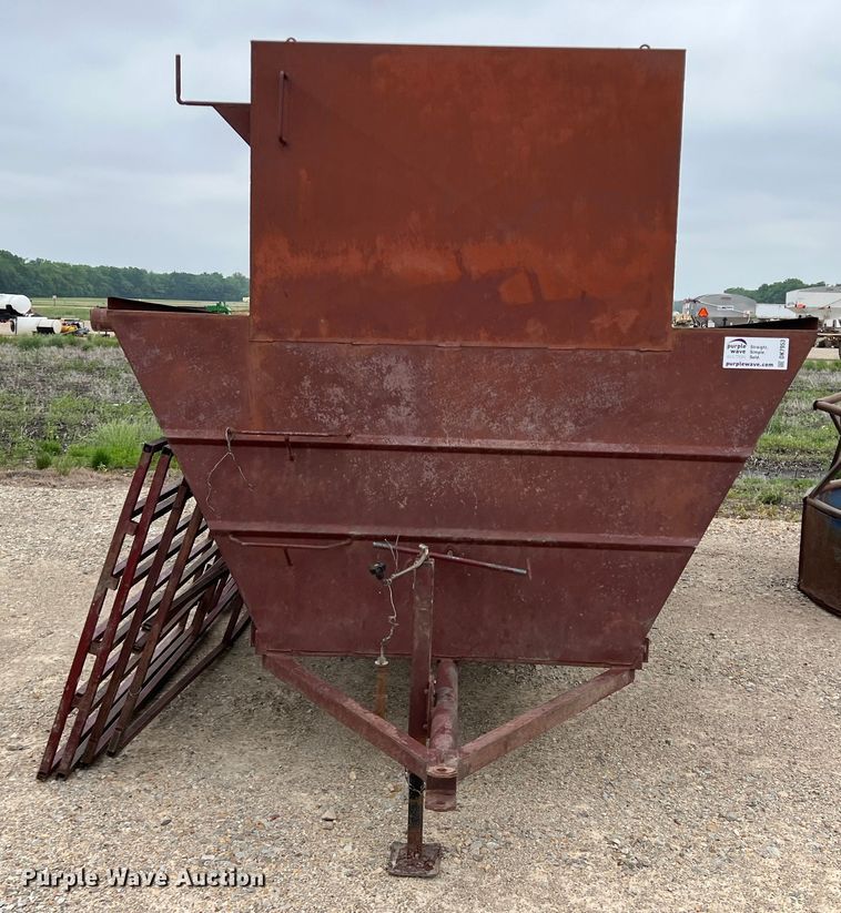 image for item DK7953 Creep feeder