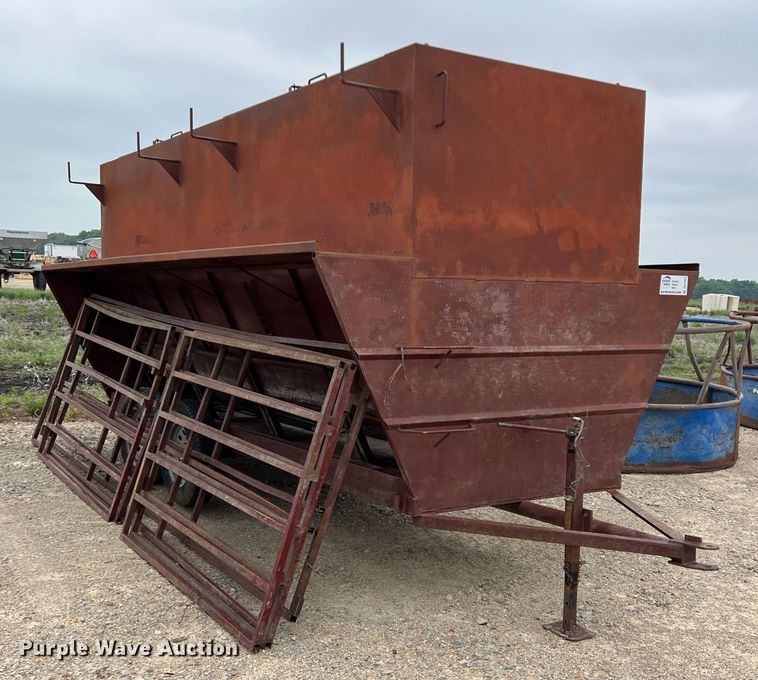 image for item DK7953 Creep feeder