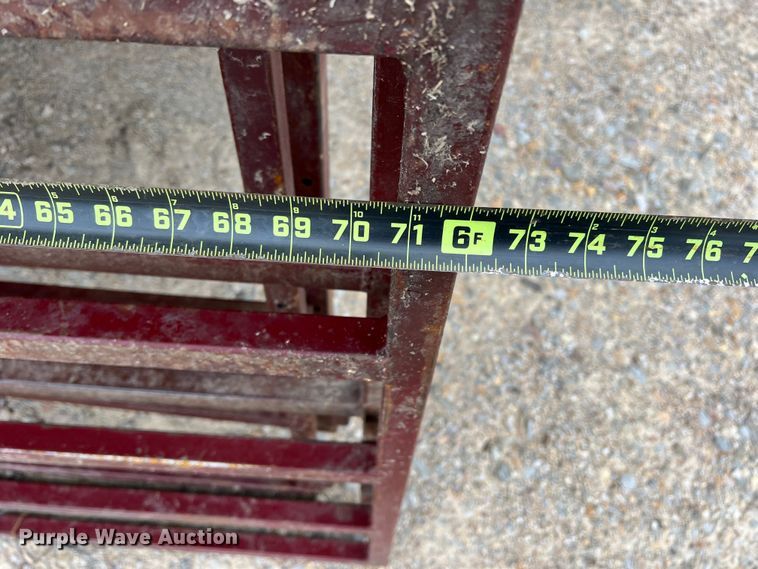 image for item DK7953 Creep feeder