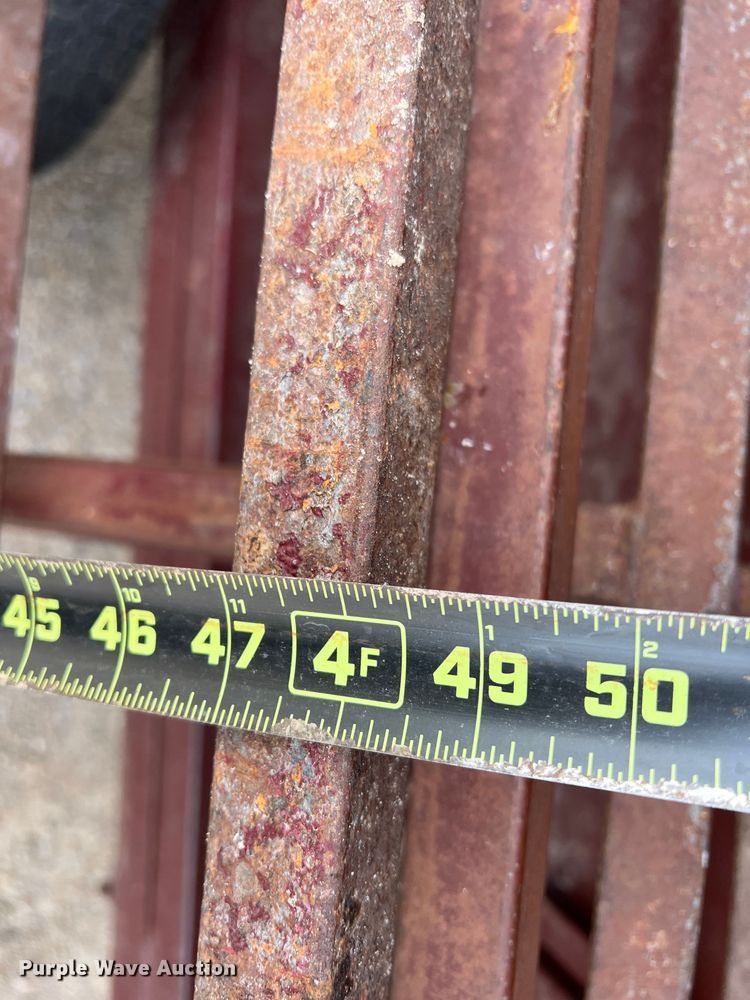 image for item DK7953 Creep feeder