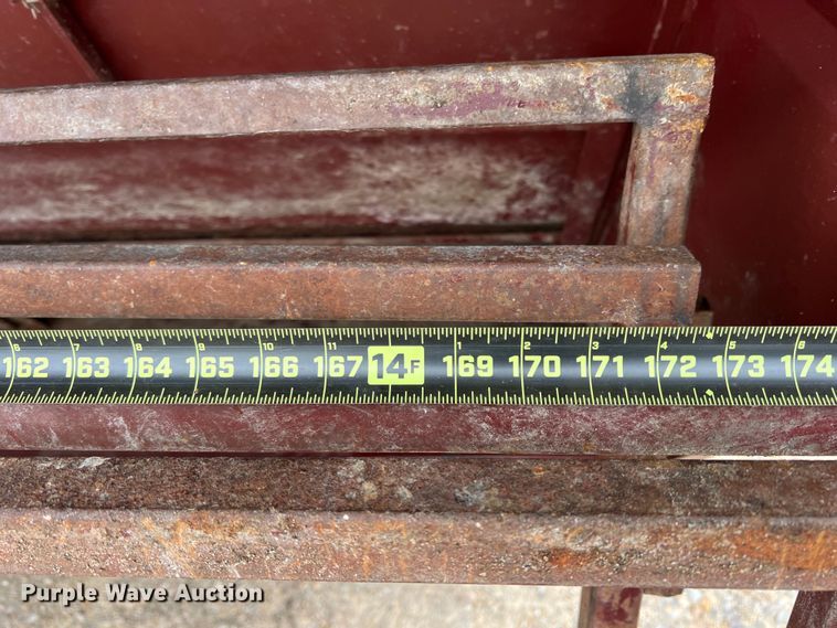 image for item DK7953 Creep feeder