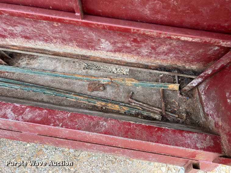 image for item DK7953 Creep feeder