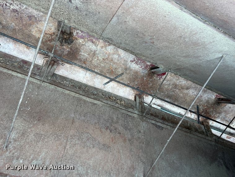 image for item DK7953 Creep feeder