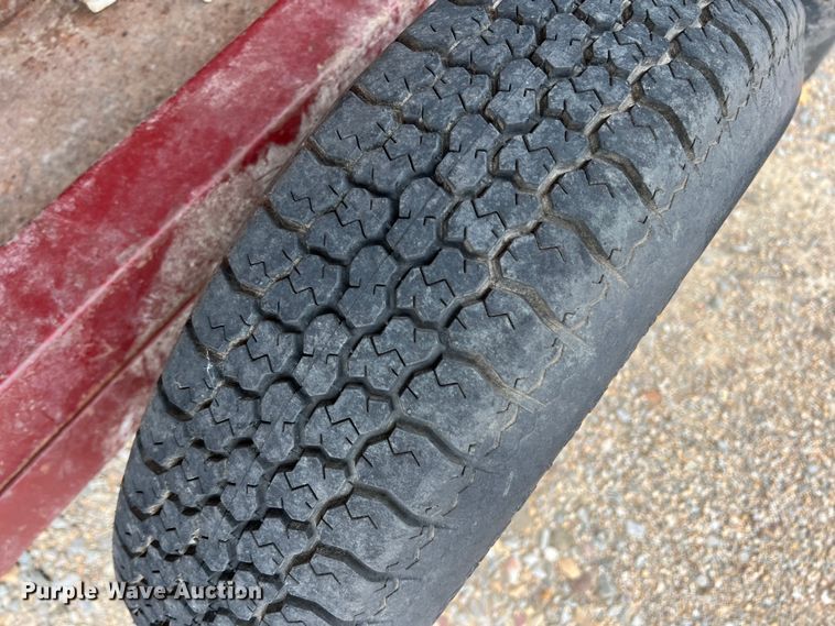 image for item DK7953 Creep feeder