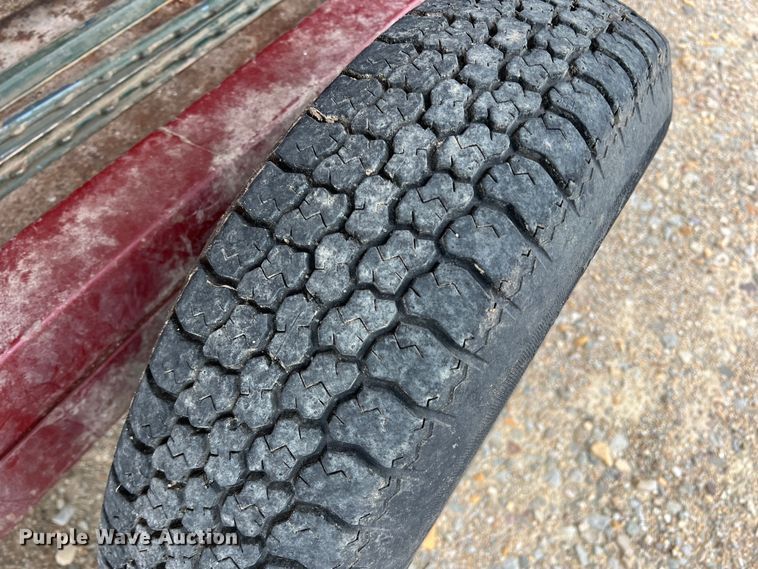 image for item DK7953 Creep feeder