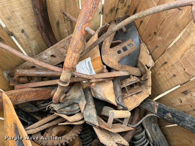 image for item DK7957 Approximately 72 shanks