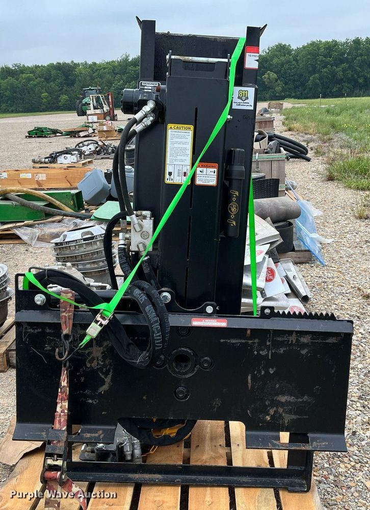 image for item DK7958 Danuser Hammer SM40  skid steer post driver