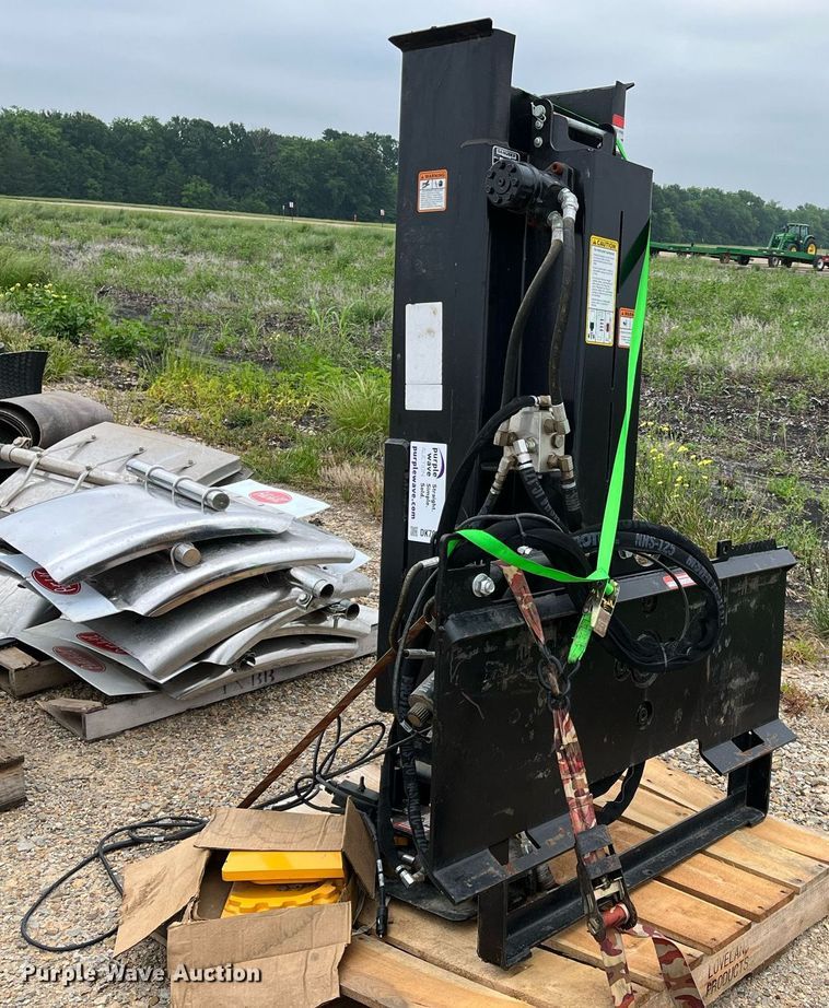 image for item DK7958 Danuser Hammer SM40  skid steer post driver