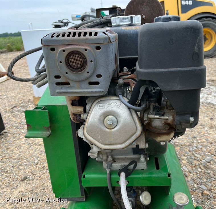 image for item DK7961 John Deere AC2-8GH  air compressor