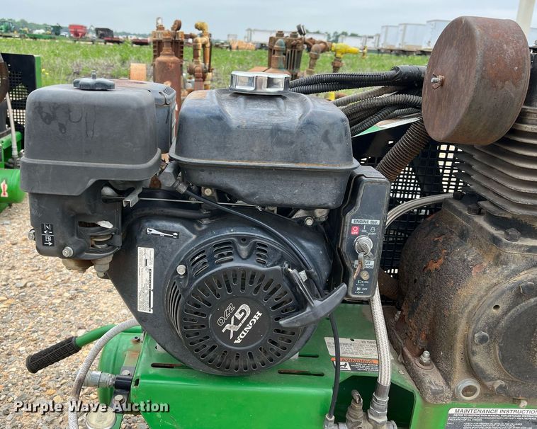 image for item DK7961 John Deere AC2-8GH  air compressor