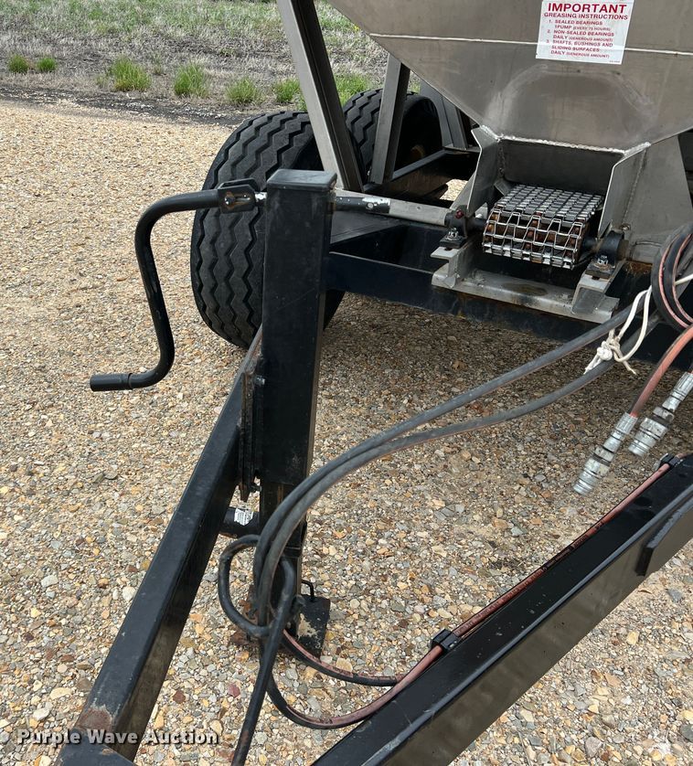 image for item DK7964 Adams  spreader