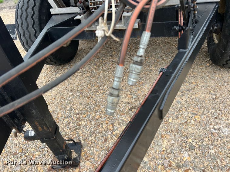 image for item DK7964 Adams  spreader