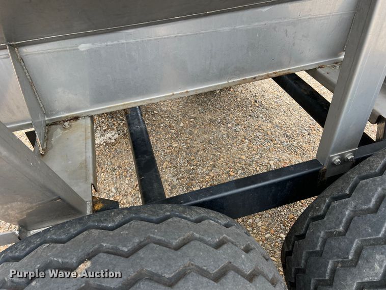 image for item DK7964 Adams  spreader