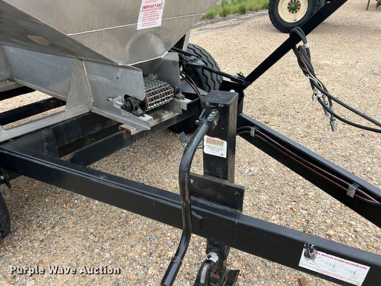 image for item DK7964 Adams  spreader