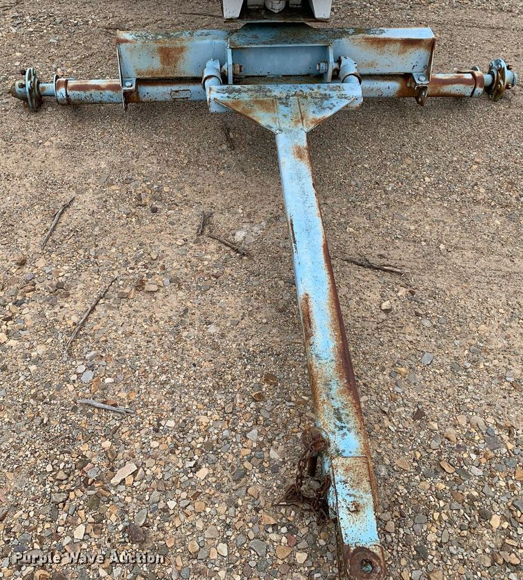 image for item DK7968 (2) NH3 tanks