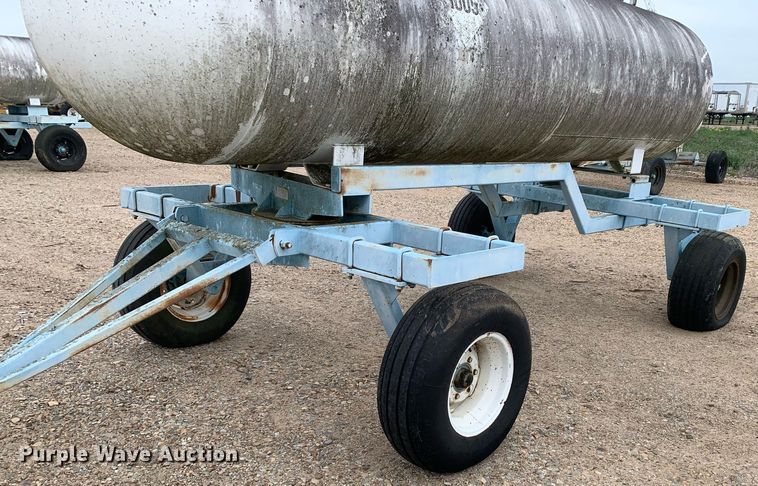 image for item DK7969 (2) NH3 tanks