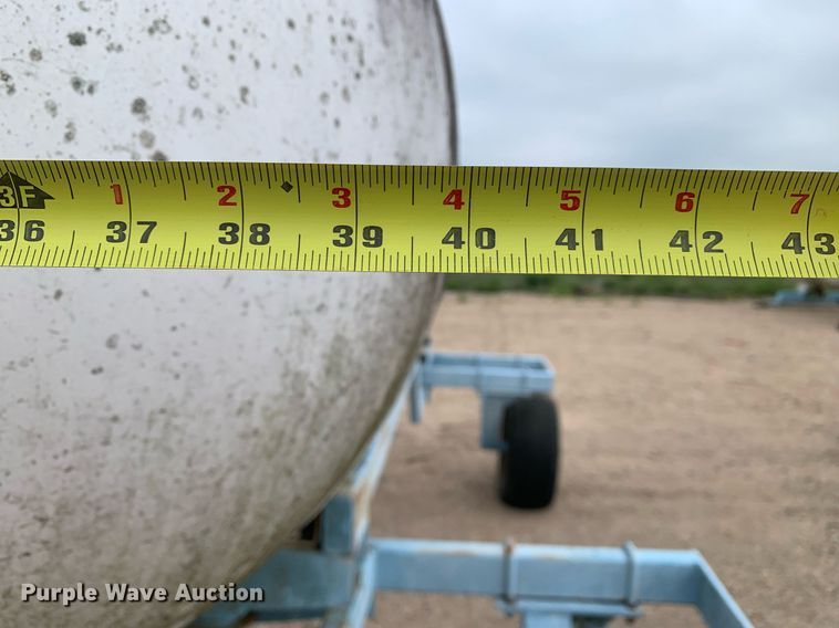 image for item DK7969 (2) NH3 tanks