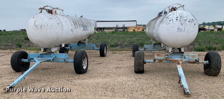 image for item DK7970 (2) NH3 tanks