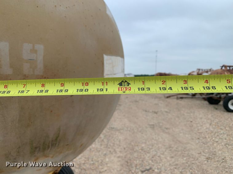 image for item DK7971 (2) NH3 tanks