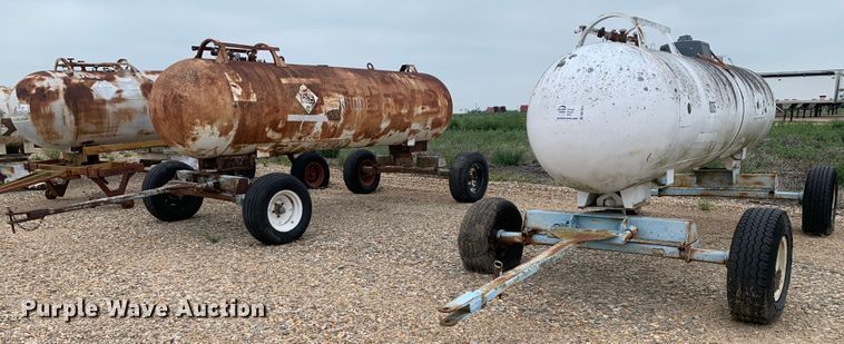 image for item DK7972 (2) NH3 tanks