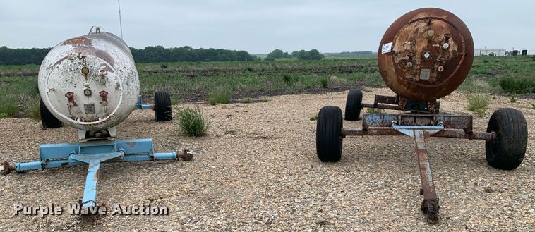 image for item DK7974 (2) NH3 tanks