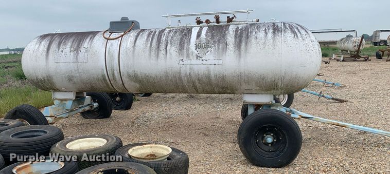 image for item DK7976 (3) NH3 tanks