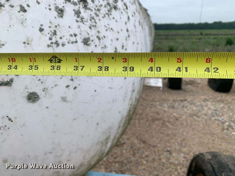 image for item DK7976 (3) NH3 tanks