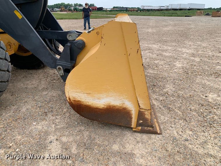 image for item DK7978 2016 John Deere 544K  wheel loader