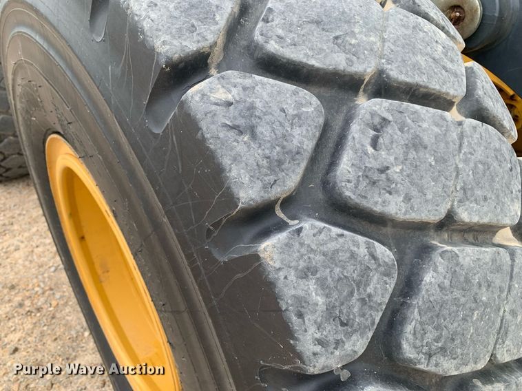 image for item DK7978 2016 John Deere 544K  wheel loader