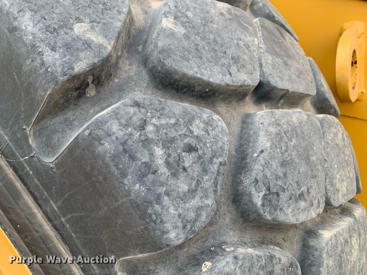 image for item DK7978 2016 John Deere 544K  wheel loader