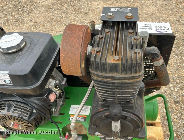 image for item DK7979 John Deere AC2-8GH  air compressor